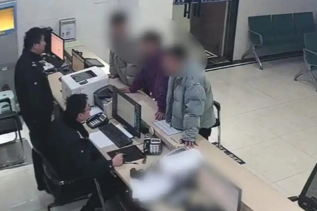 男子酒后駕車帶朋友去報案被抓